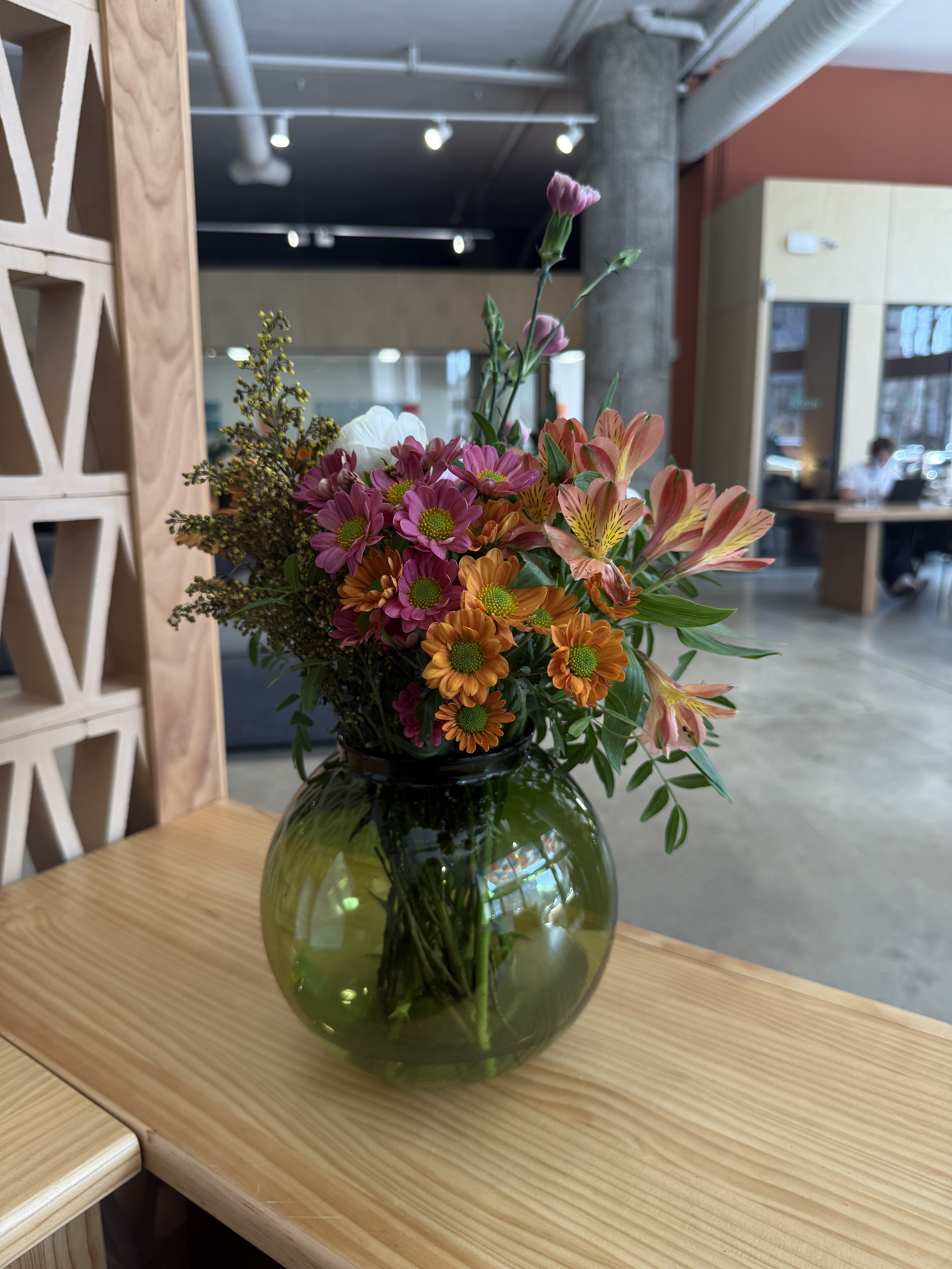 Gerro amb flors en detall